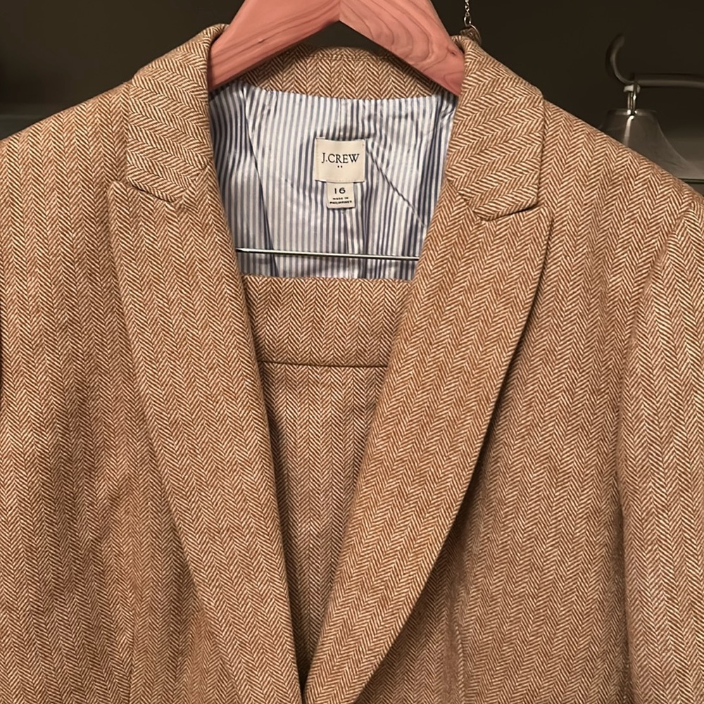 JCrew tan herringbone pattern skirt suit 16 EUC